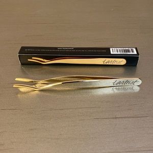 NWOT tarte Little Lash Helper Lash Applicator